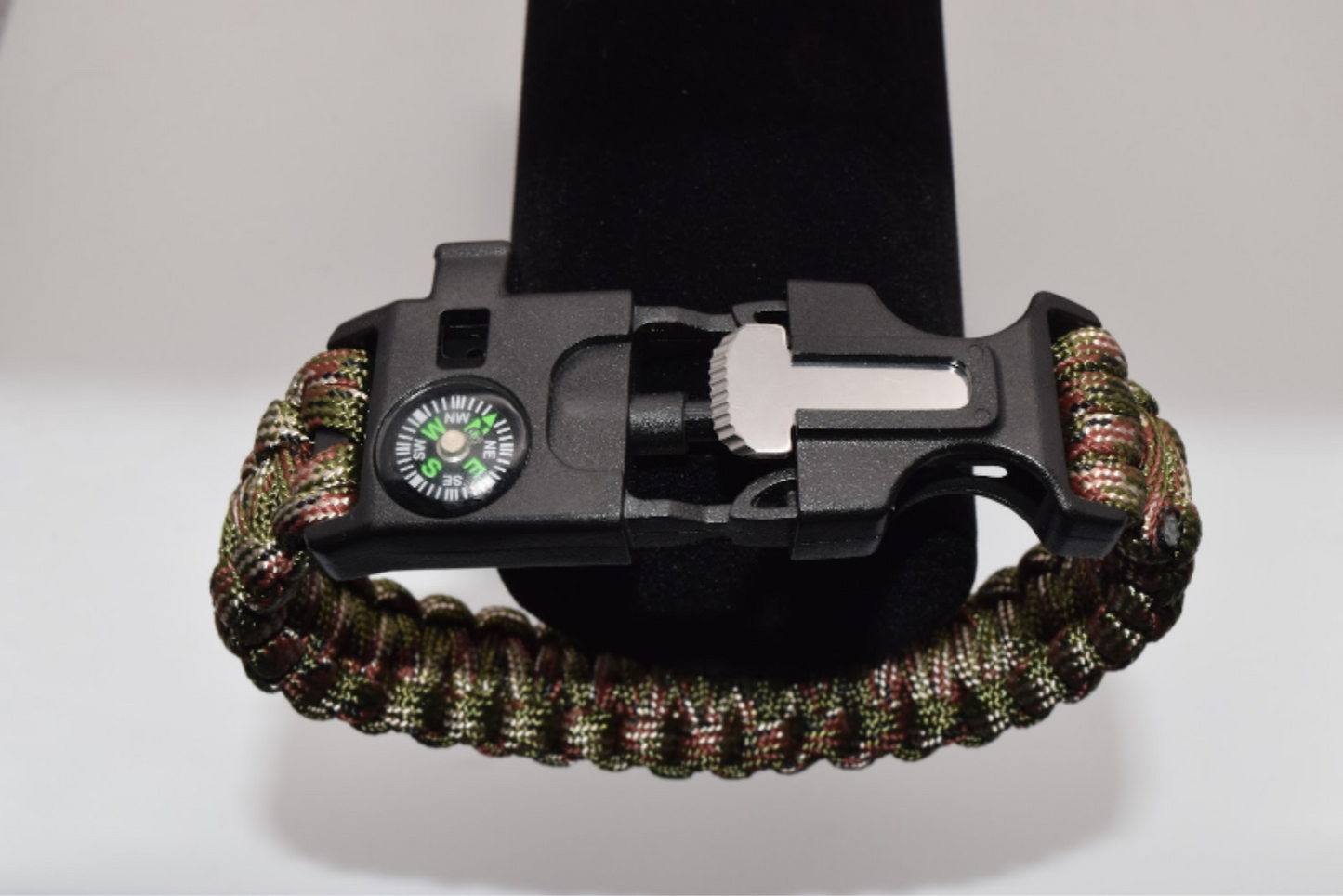 Survival Multifunctional Bracelet - Camouflage